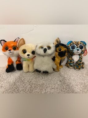 Spirit White Plush Owl Small Pet Toy with Gold Eyes